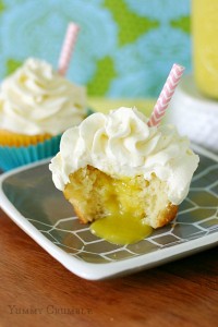 pineapple-dole-whip-cupcakes-2